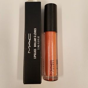 MAC shapeshifting peach lip gloss